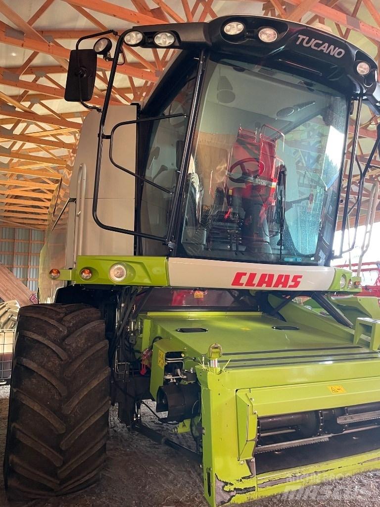 CLAAS Tucano 440 Ceifeiras debulhadoras