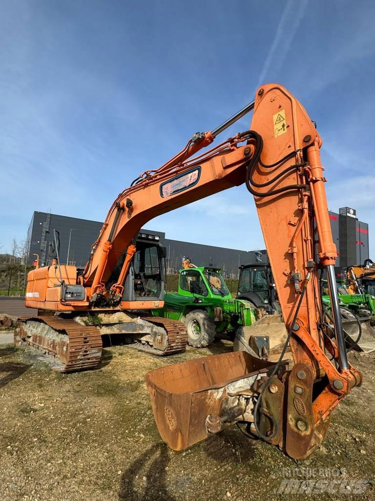 Doosan DX 180 LC Escavadoras de rastos