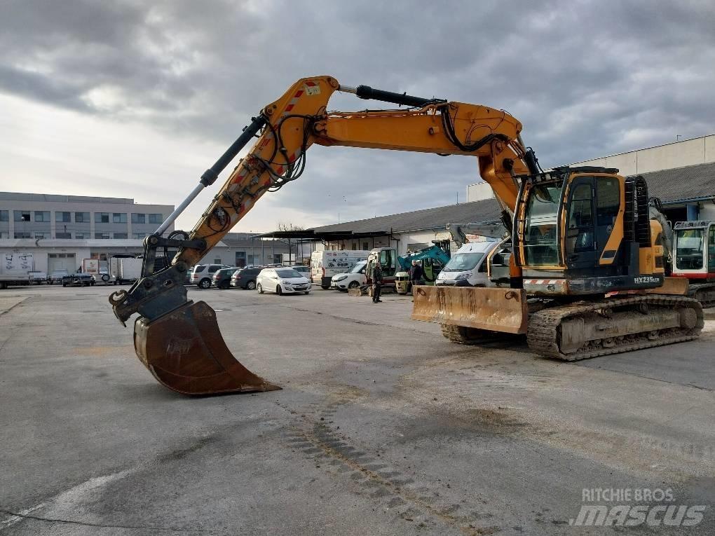 Hyundai HX 235 LCR Escavadoras de rastos