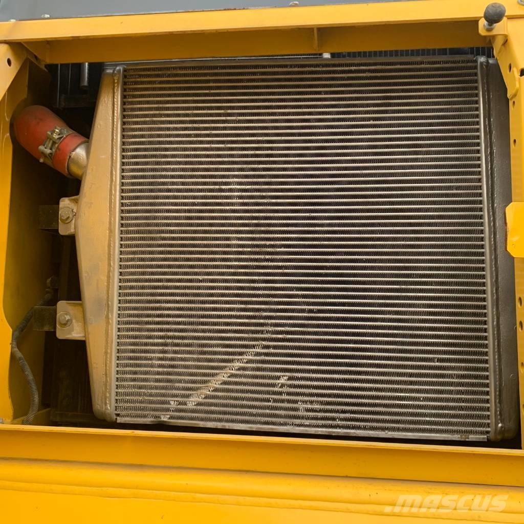 Komatsu PC450-8 Escavadoras de rastos
