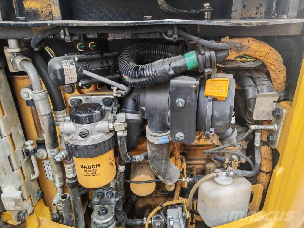 CAT 302 CR Mini Escavadoras <7t