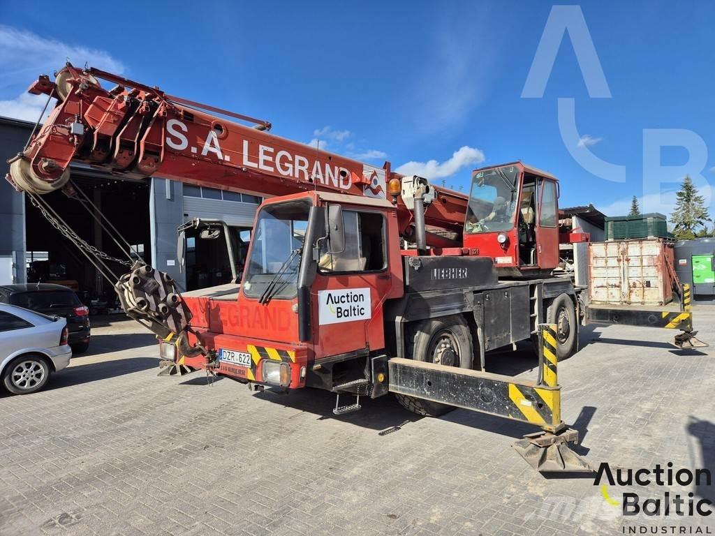 Liebherr UTM 526 Camiões grua