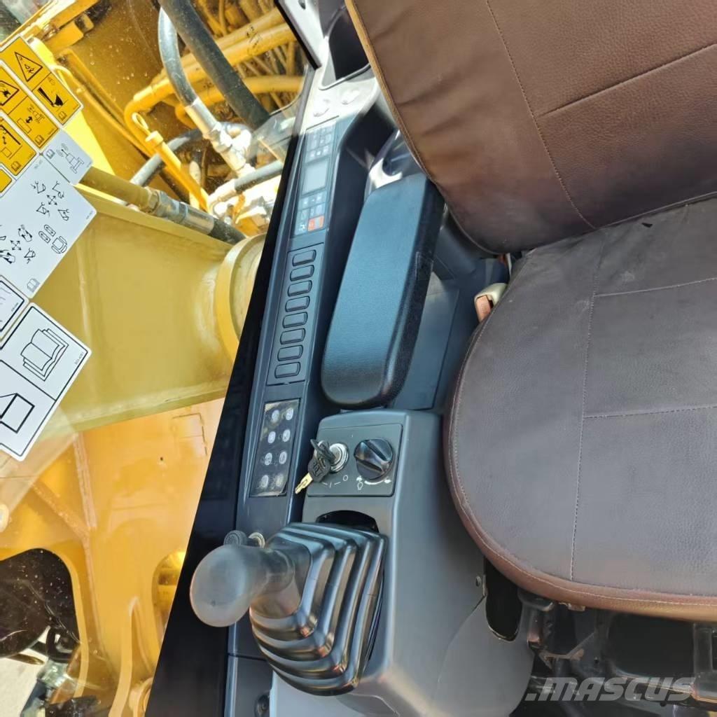 CAT 320 D Escavadoras de rastos