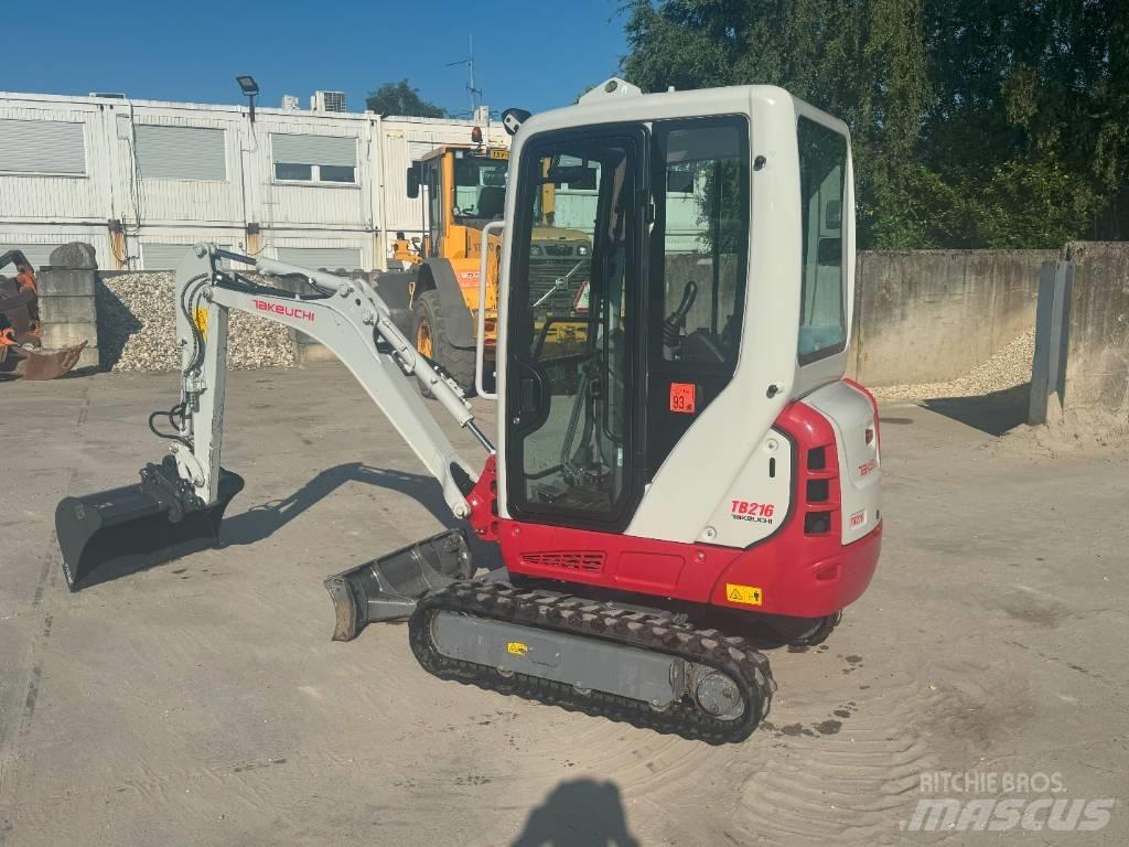 Takeuchi TB 216 Mini Escavadoras <7t