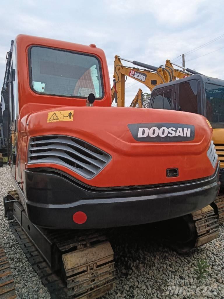 Doosan DX 75 Mini Escavadoras <7t
