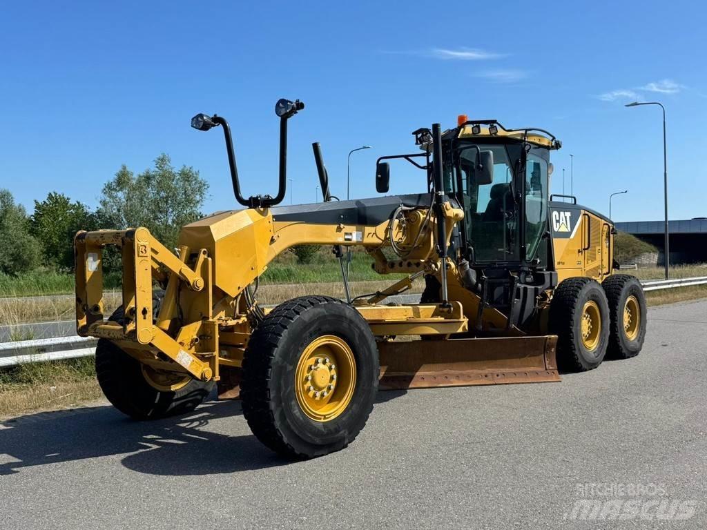 CAT 140M Motoniveladoras