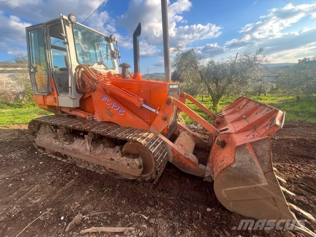 Fiat-Hitachi FL 175 Pás Carregadoras de rastos