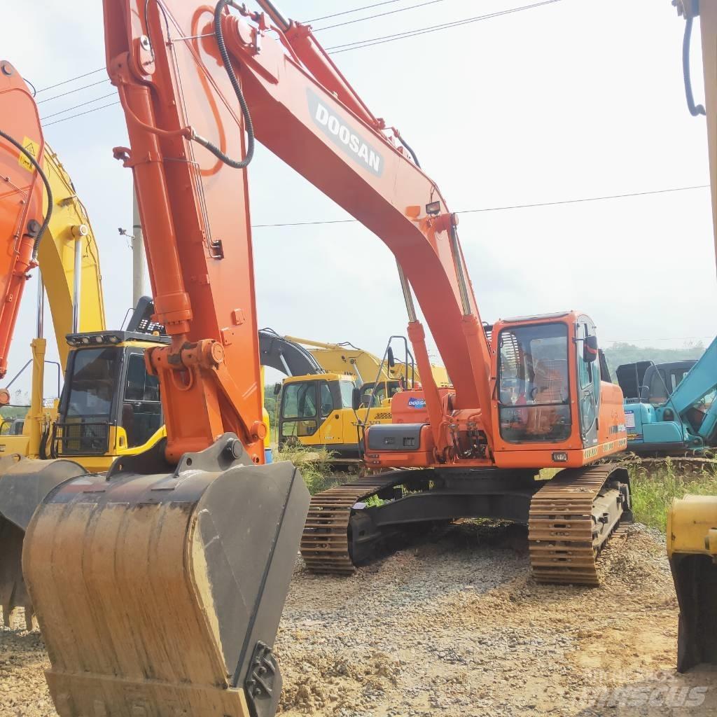 Doosan DX 300 LC Escavadoras de rastos