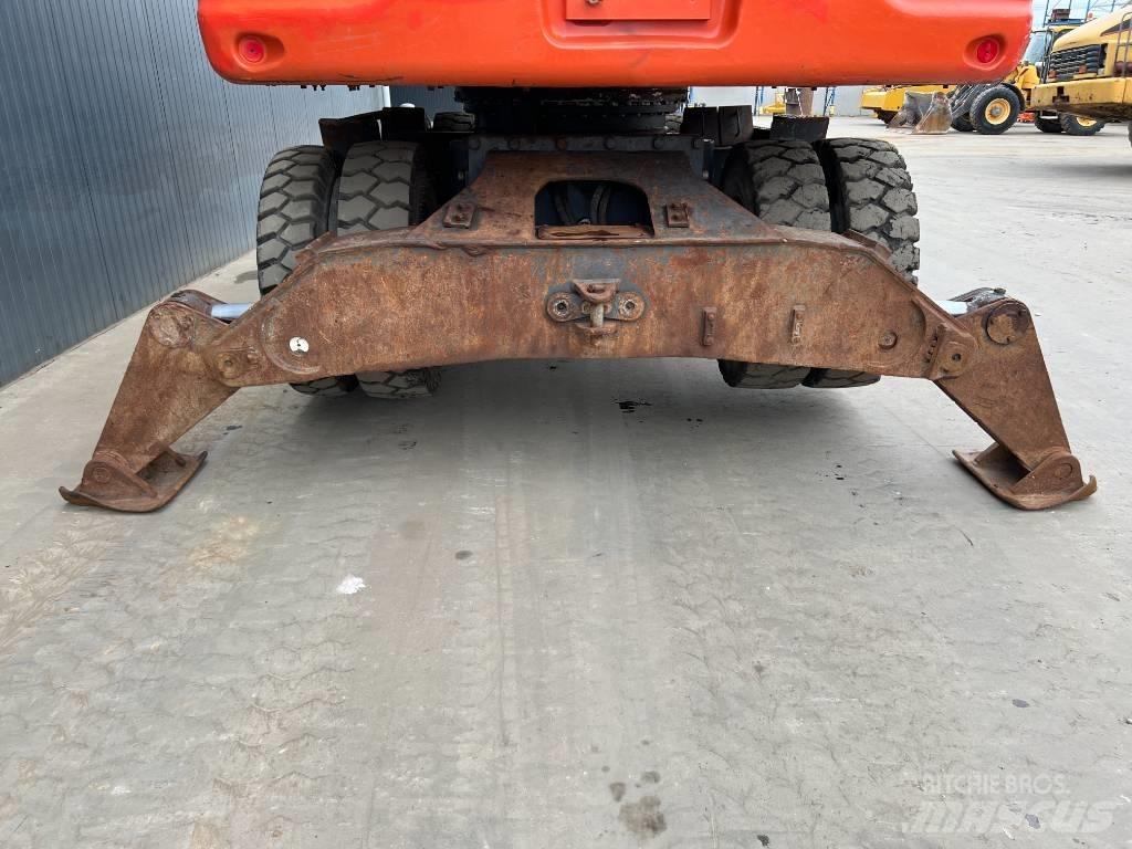 Doosan DX210W Escavadoras de rodas
