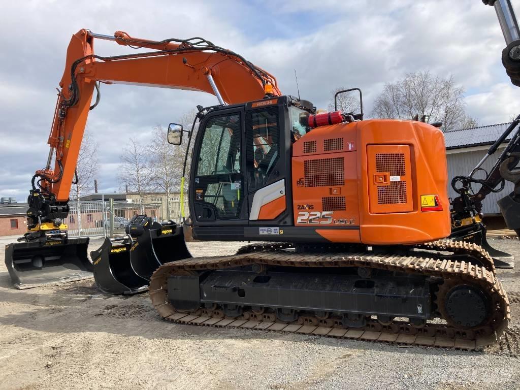 Hitachi ZX 225 US LC Escavadoras de rastos