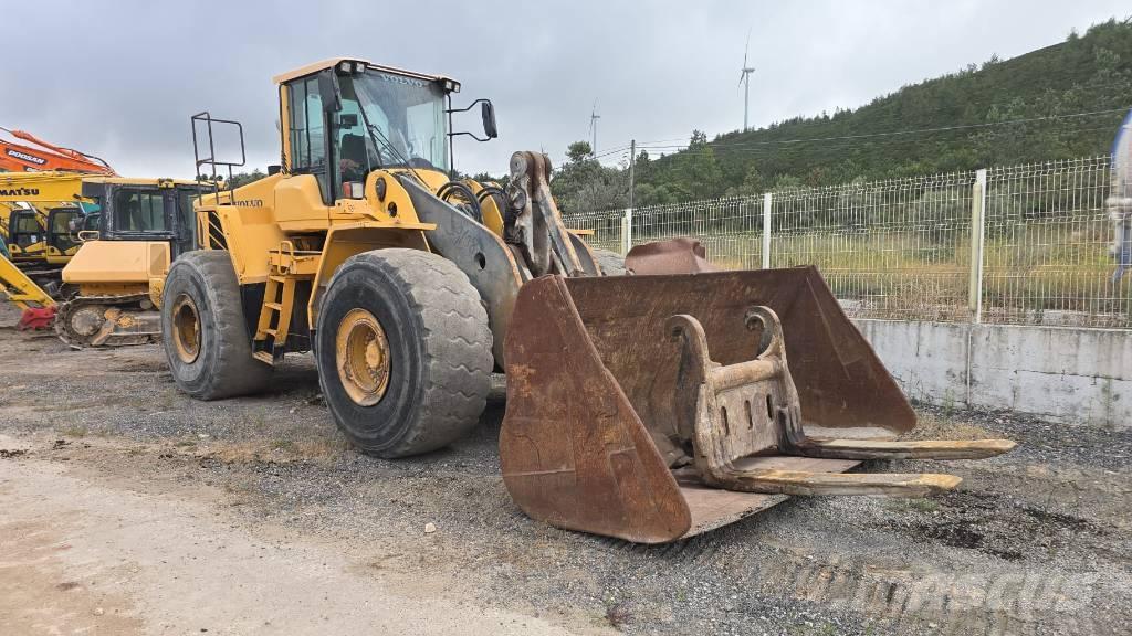 Volvo L 220 F Pás carregadoras de rodas