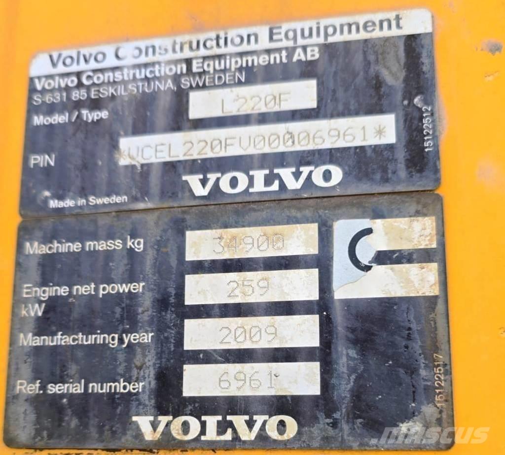 Volvo L 220 F Pás carregadoras de rodas