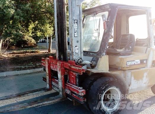 CAT DP 45 K Empilhadores Diesel