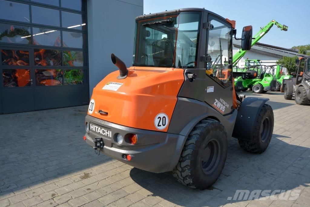 Hitachi ZW 95-6 C Pás carregadoras de rodas