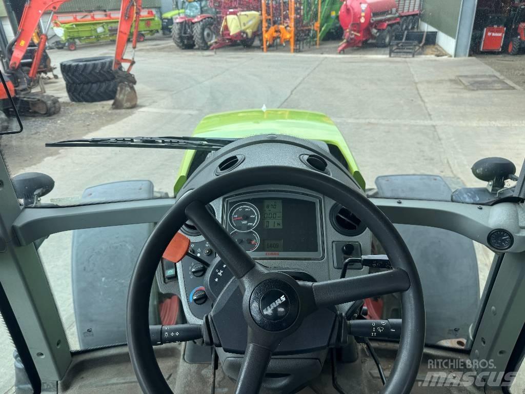 CLAAS Axion 810 Tratores Agrícolas usados