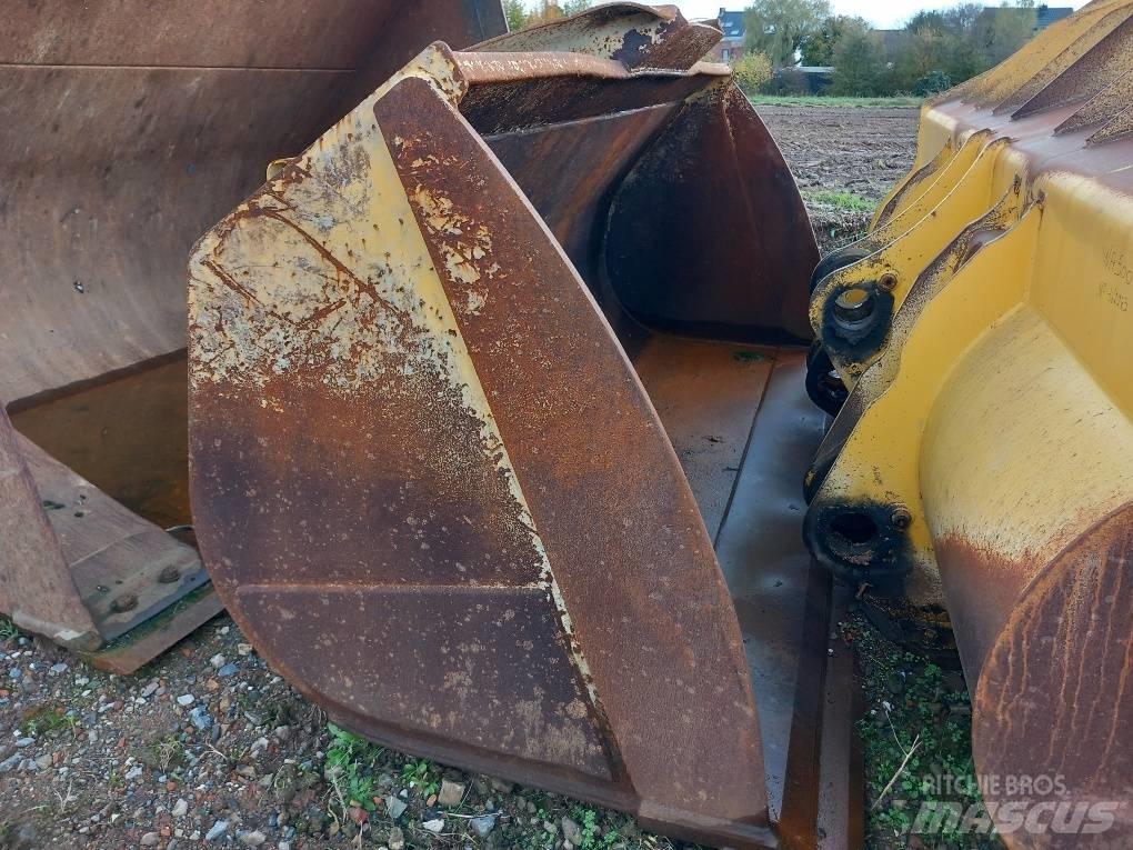 Komatsu WA480-8 Baldes