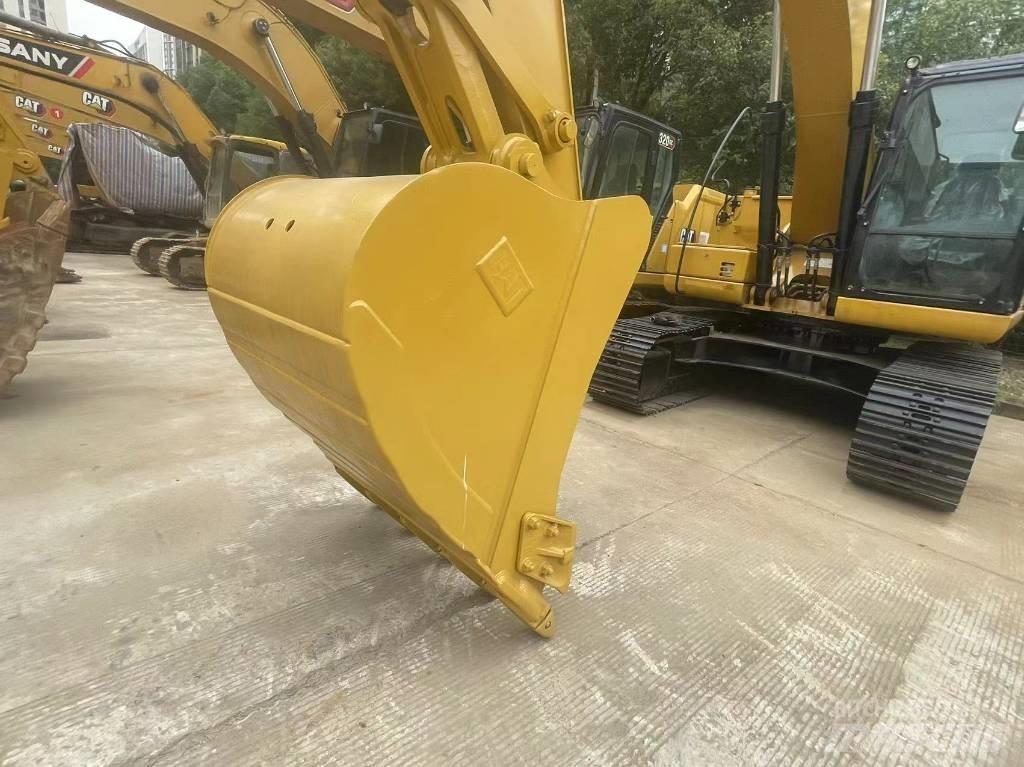 CAT 2021 CAT 323Gx Escavadoras de rodas