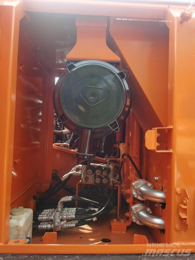 Doosan DX 225 LC-9 Escavadoras de rastos