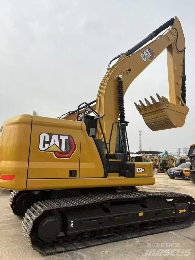 CAT 323GC Escavadoras de rastos
