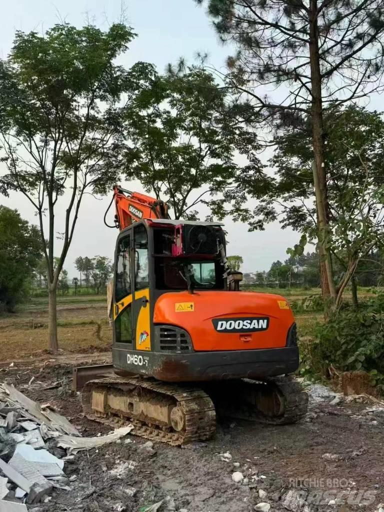 Doosan DH60 Mini Escavadoras <7t