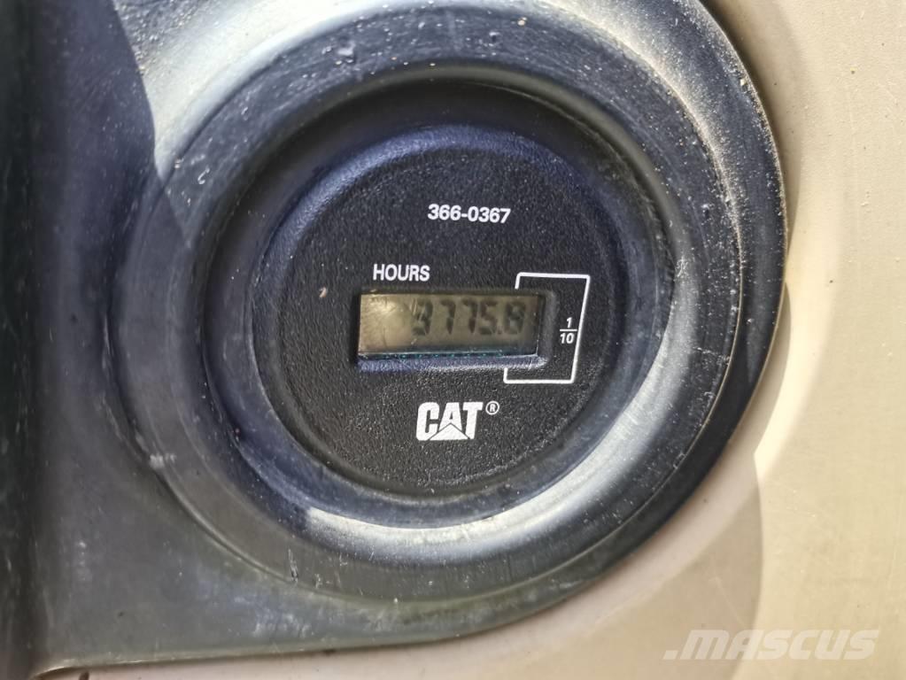 CAT 320 C L Escavadoras de rastos