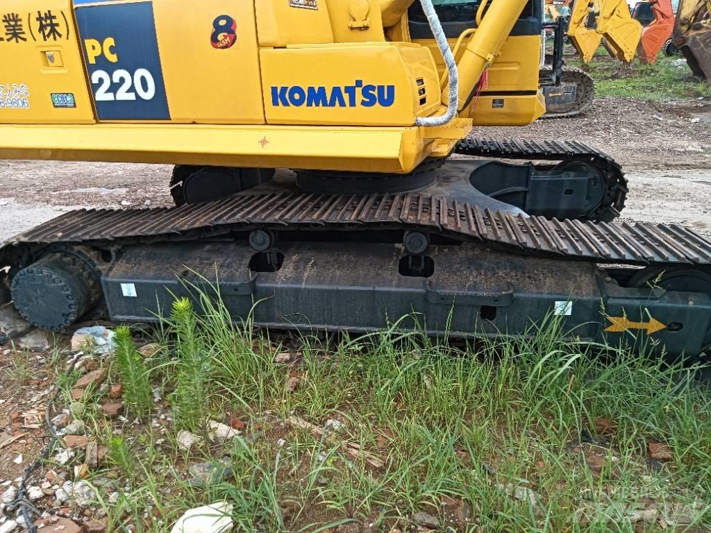 Komatsu PC 220-8 Escavadoras de rastos