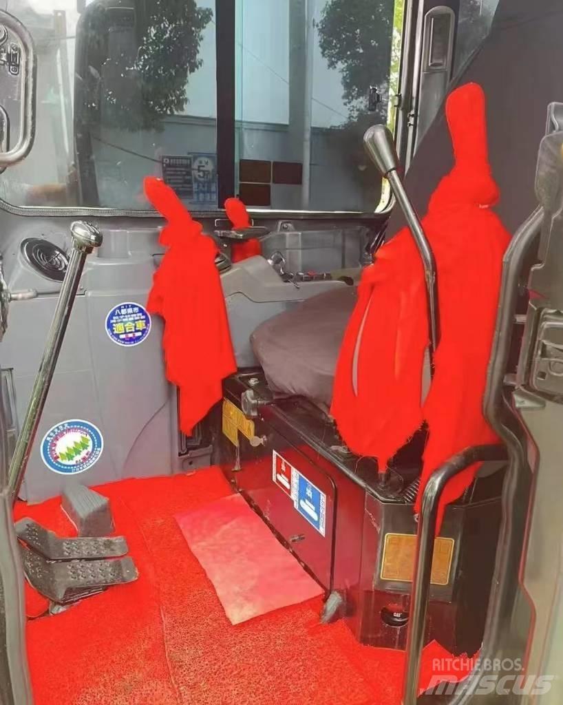 CAT 303.5 D CR Mini Escavadoras <7t