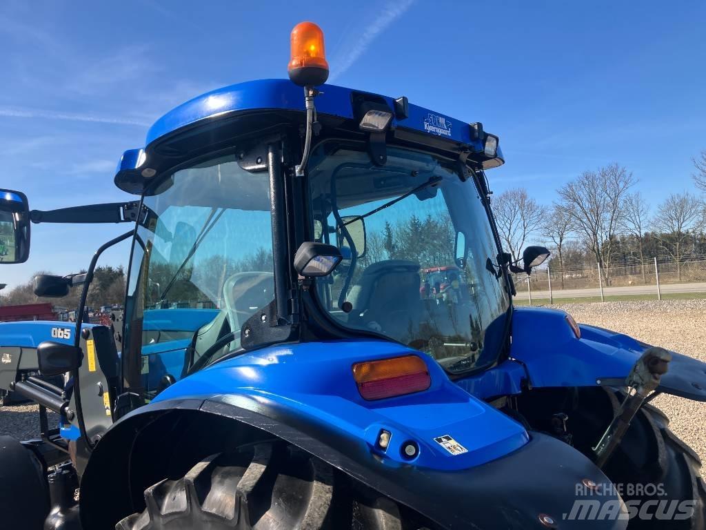 New Holland TS 115 A Tratores Agrícolas usados