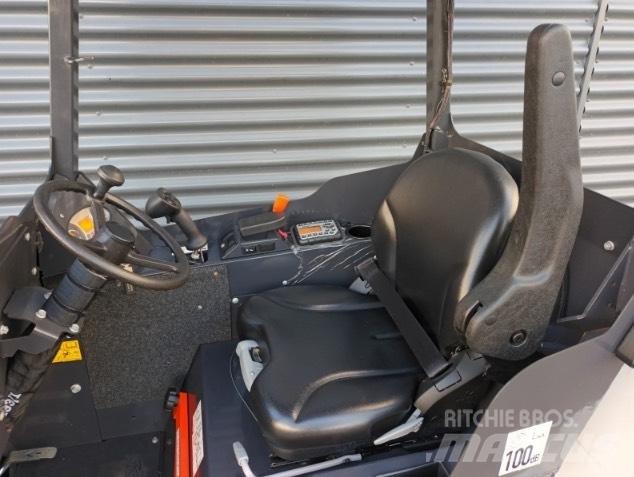 Bobcat l28 Mini carregadoras