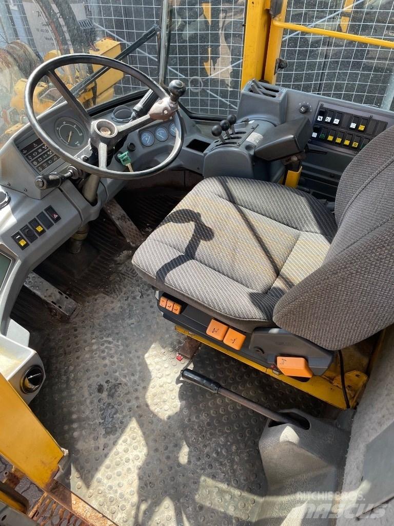 Volvo L120B Pás carregadoras de rodas