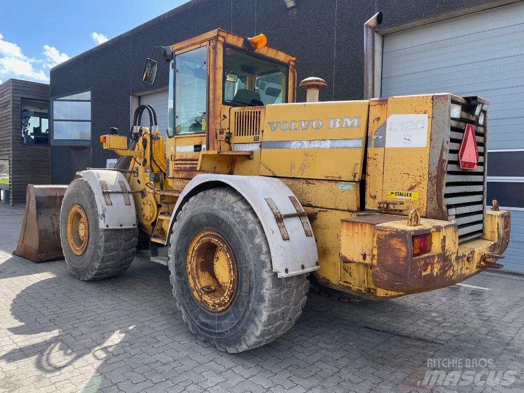 Volvo L120B Pás carregadoras de rodas