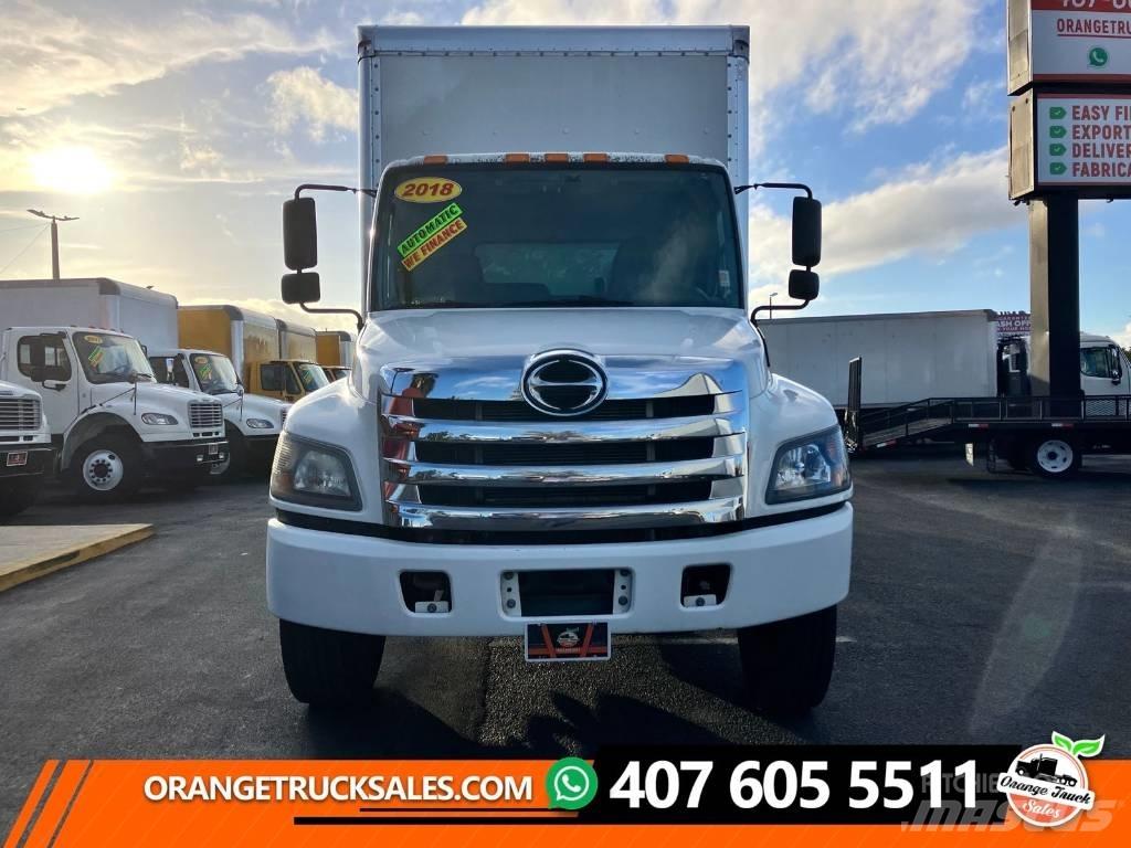 Hino 268 A Camiões de caixa fechada