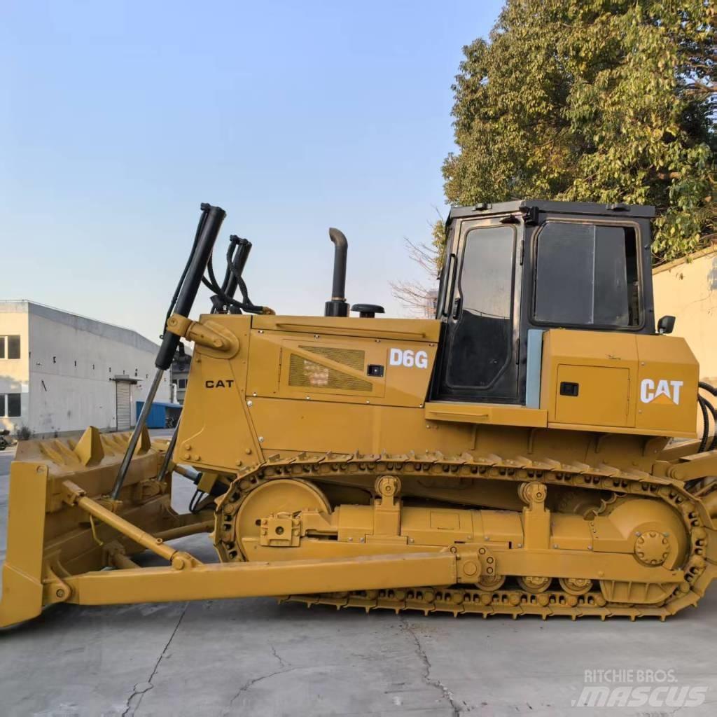 CAT D 6 G Dozers - Tratores rastos