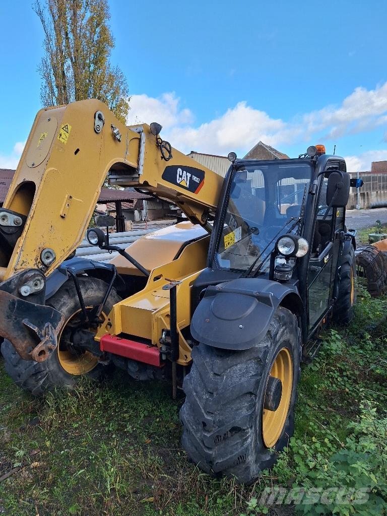 CAT TH 337 Telescópicas para Agricultura