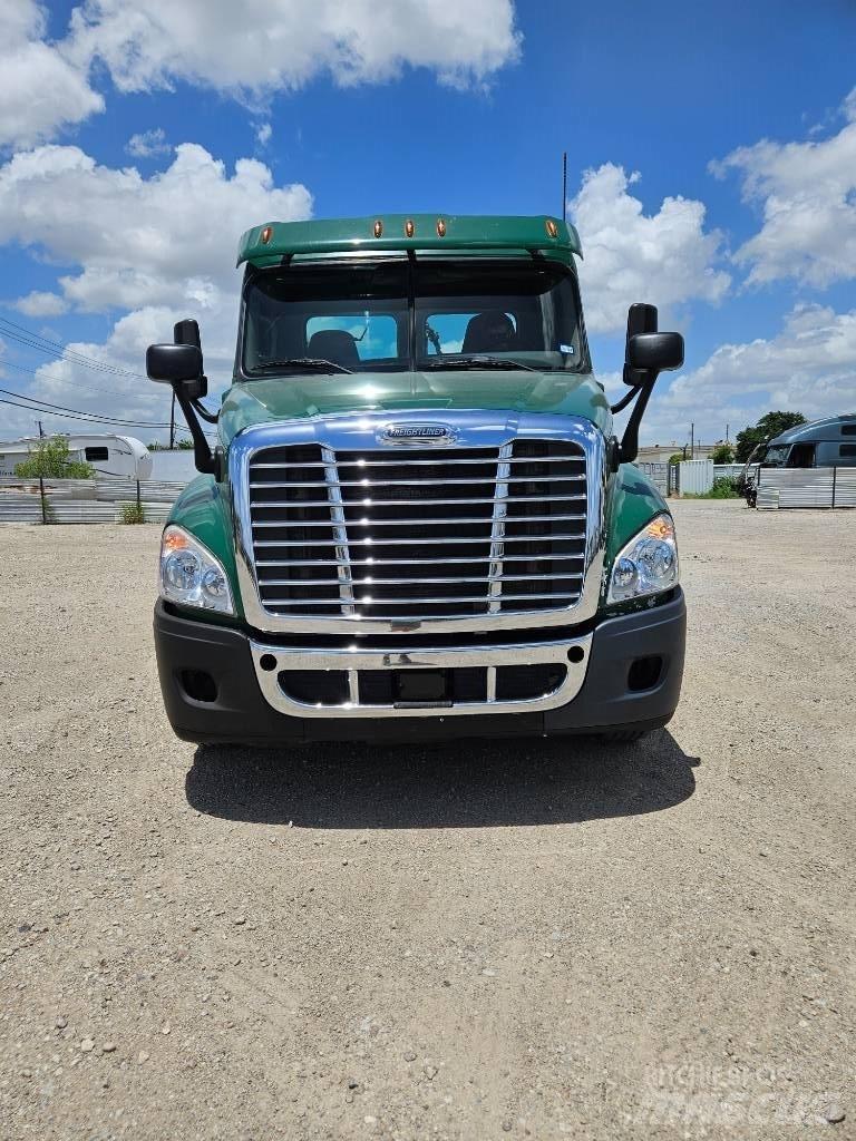 Freightliner 125 Tractores (camiões)