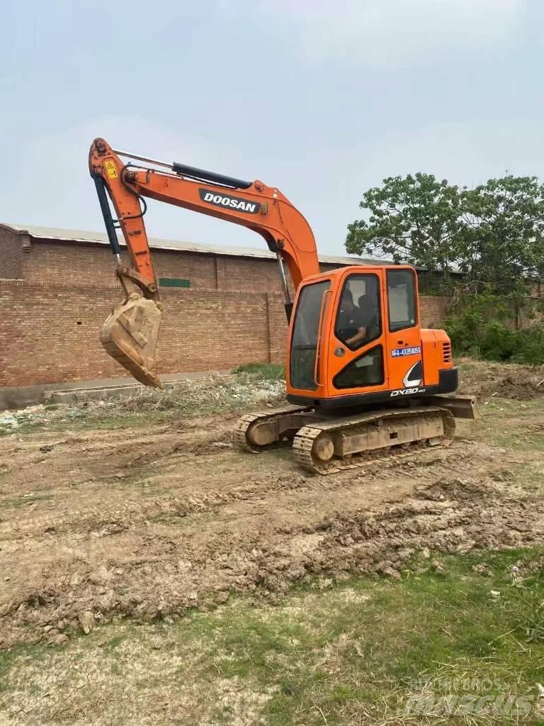 Doosan dx80-9C Escavadoras de rastos