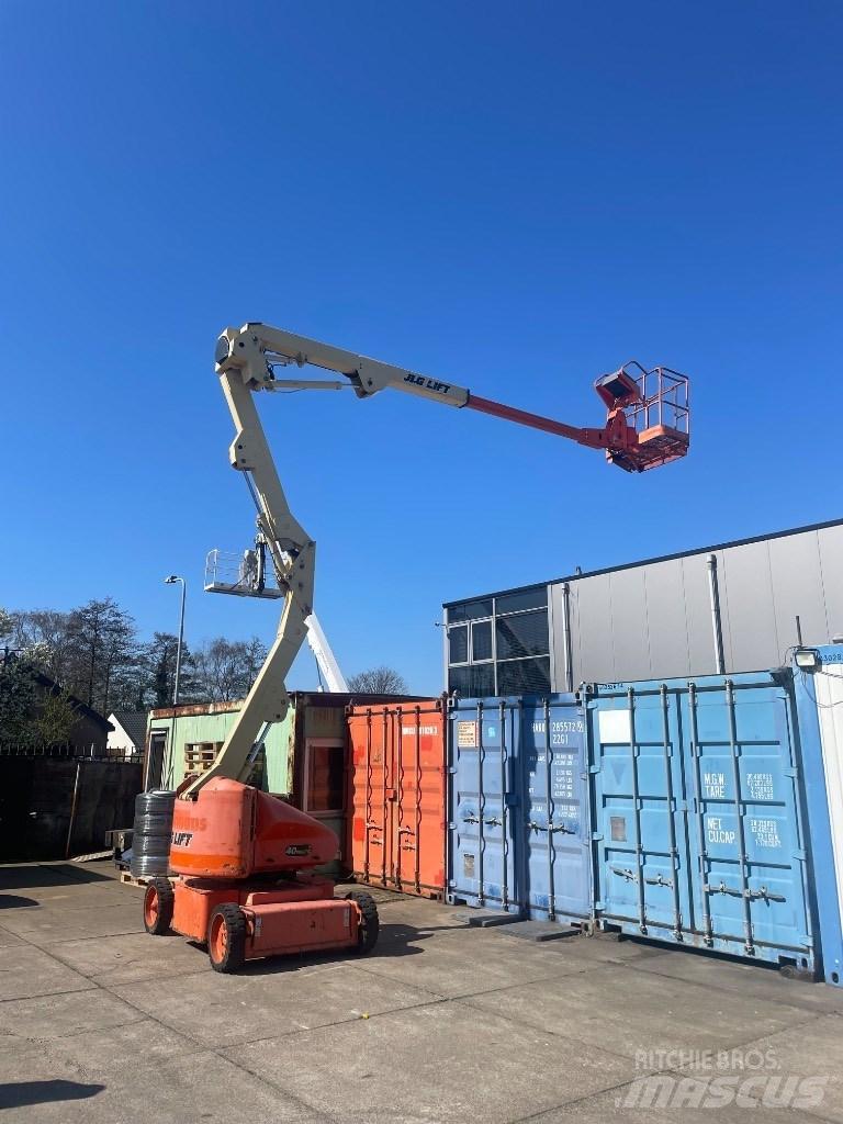 JLG N 40 E Elevadores braços articulados