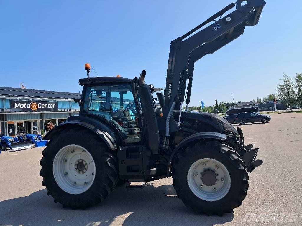 Valtra T174E Versu Tratores Agrícolas usados