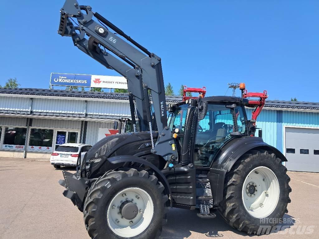 Valtra T174E Versu Tratores Agrícolas usados