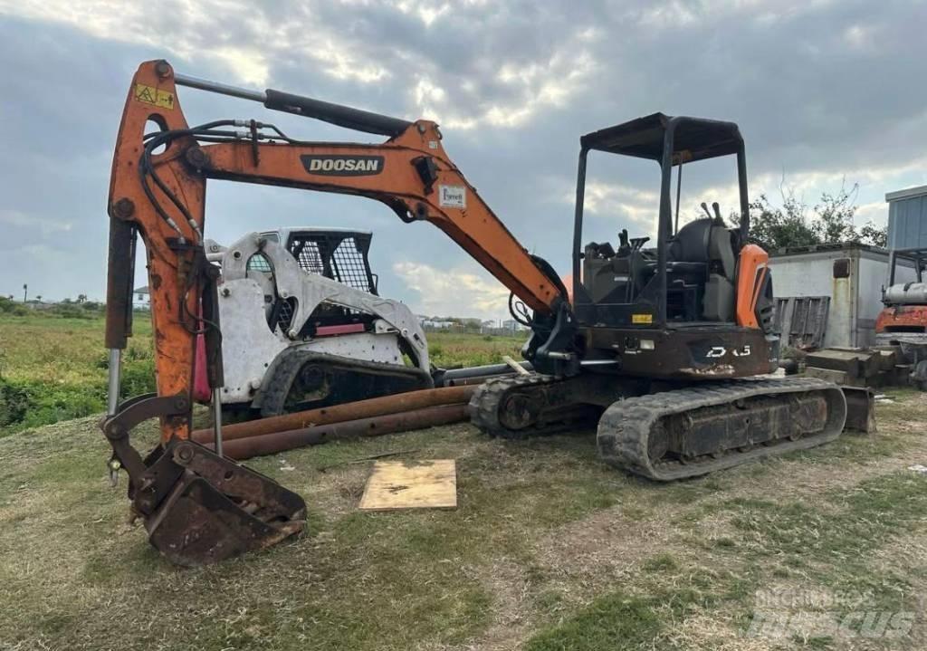 Doosan DX50 Escavadoras de rastos