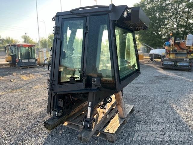 CASE D 1650 NEW CAB Cabines e interior máquinas construção