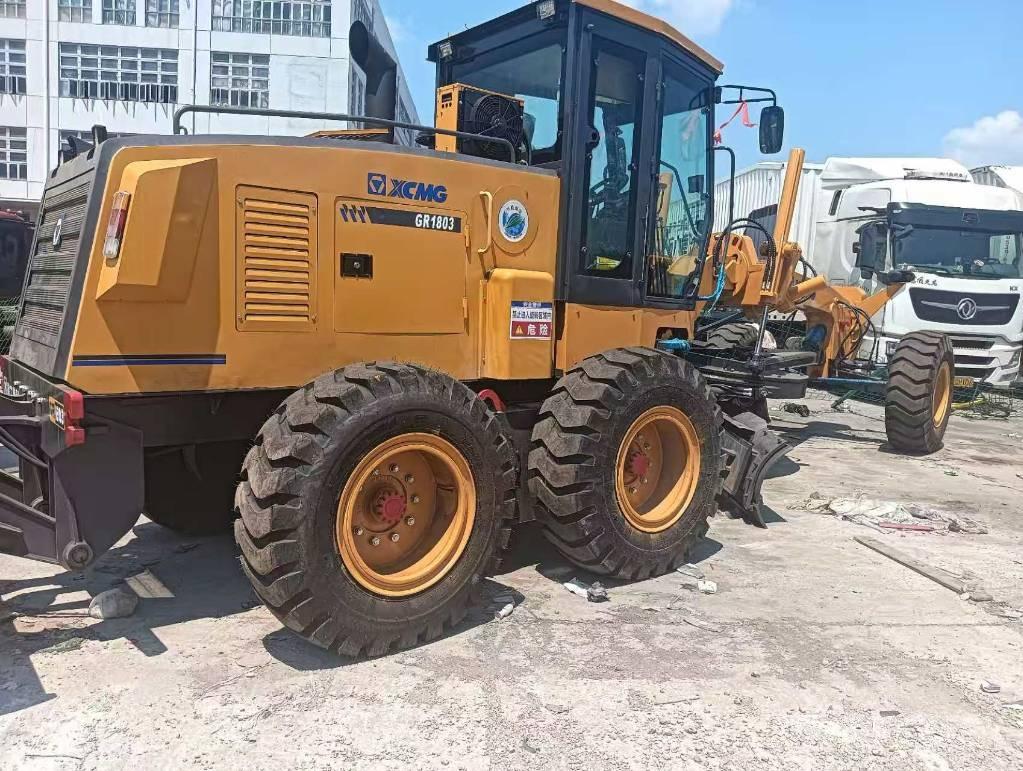 XCMG GR 1803 Motoniveladoras