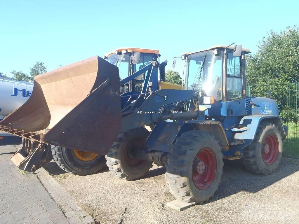 Volvo BM L45 defekt Pás carregadoras de rodas