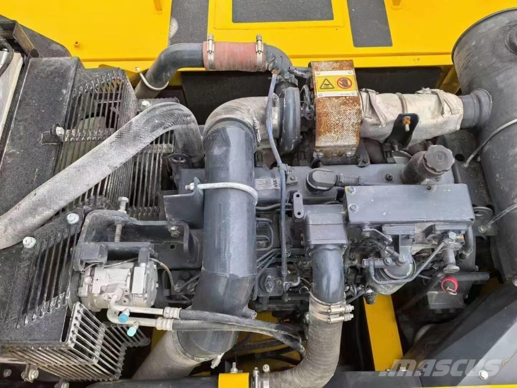 Komatsu PC 350 LC Escavadoras de rastos