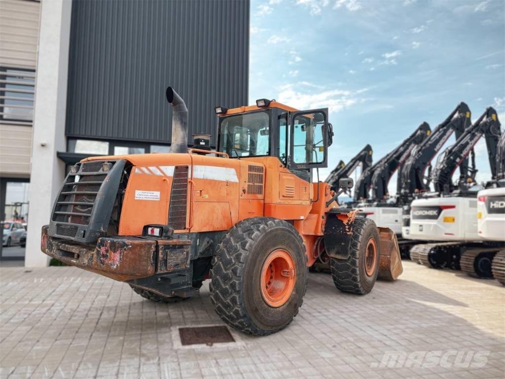 Doosan DL 300 Pás carregadoras de rodas
