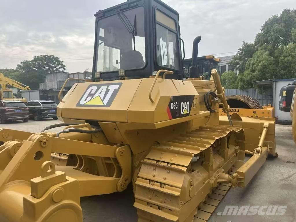CAT D 6 G Dozers - Tratores rastos