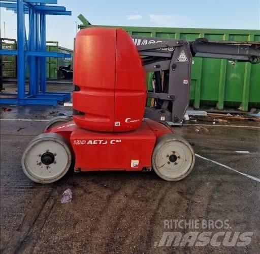 Manitou 120 AET J 3D Elevadores braços articulados