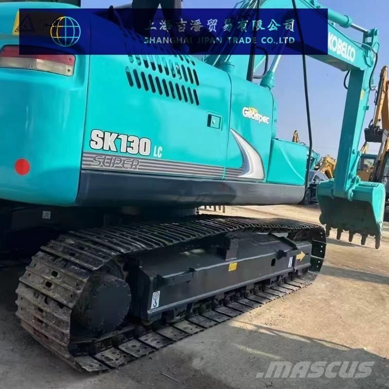 Kobelco 130 Escavadoras Midi 7t - 12t