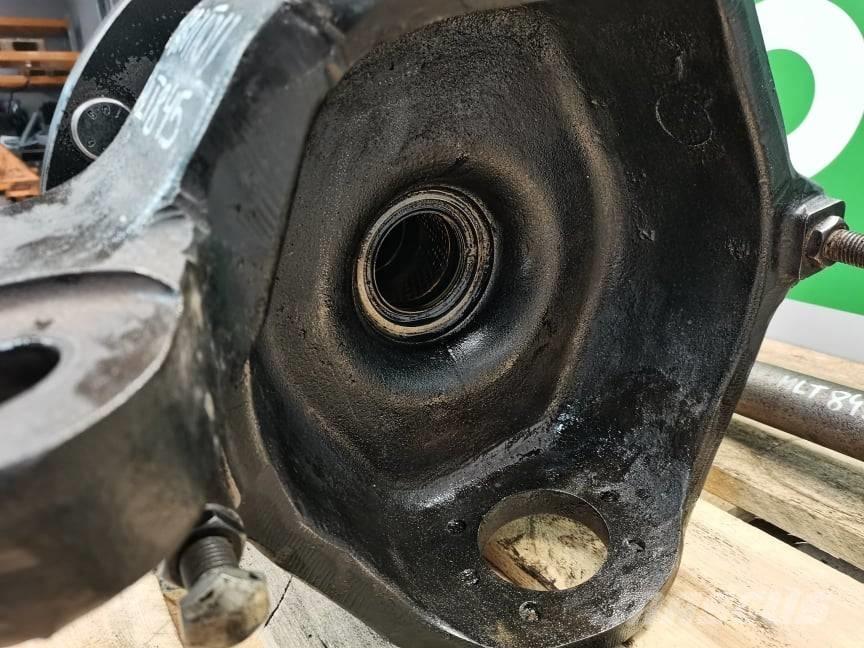 Manitou MHT 790 axle Eixos