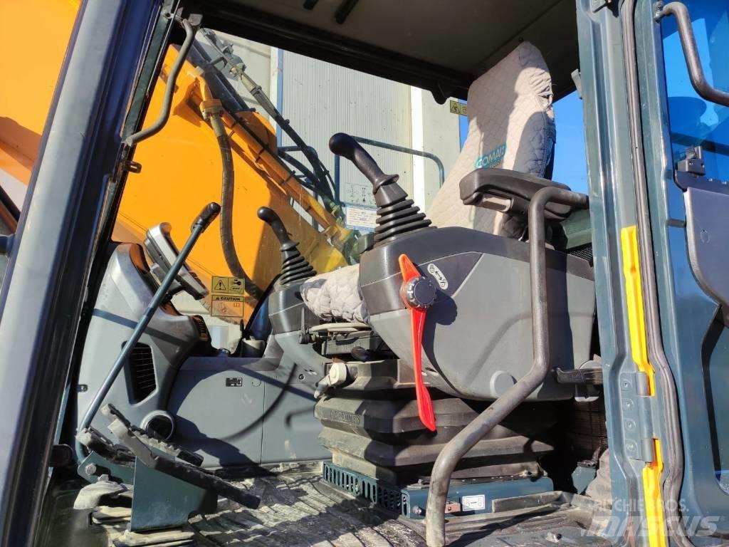 Hyundai HX220NL Escavadoras de rastos
